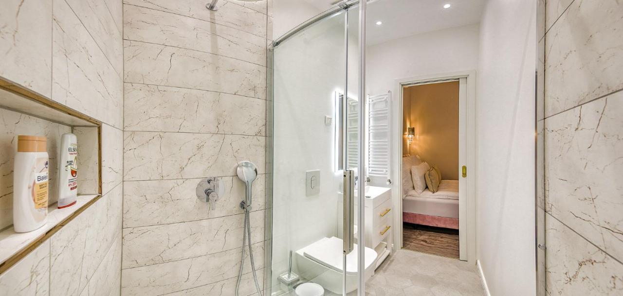 Sakura House Apartment Budapest